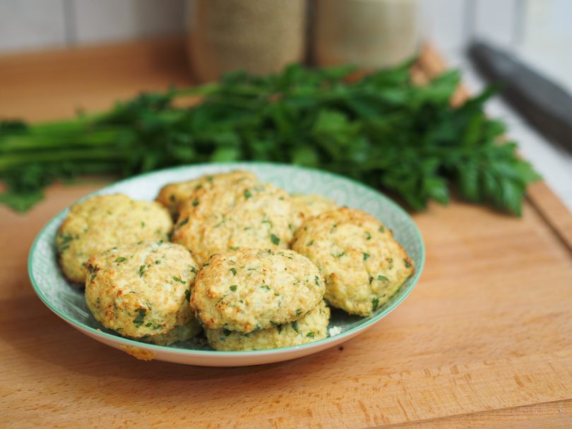 Galettes De Chou Fleur Quinoa Et Persil Recettes Et Cie